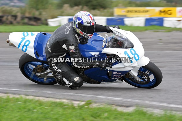 Super Sport 600