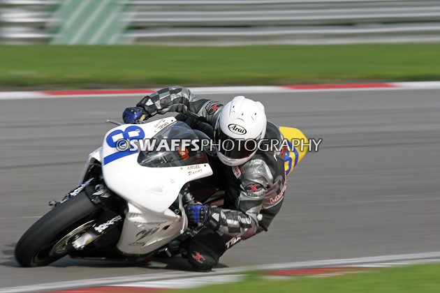 Champion of Brands - Brands Hatch Open 1300