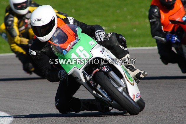 YPM- Brands Hatch April 2009