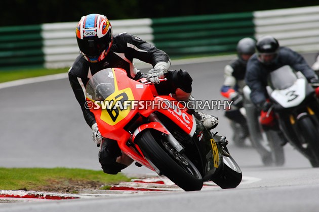 Thunderbikes- Cadwell Park May 2009