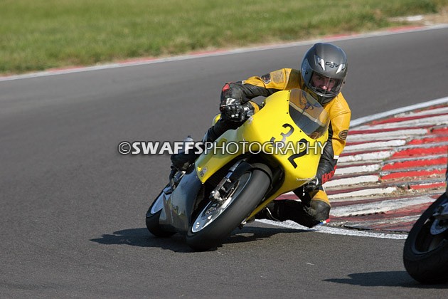 Clubman Shootout